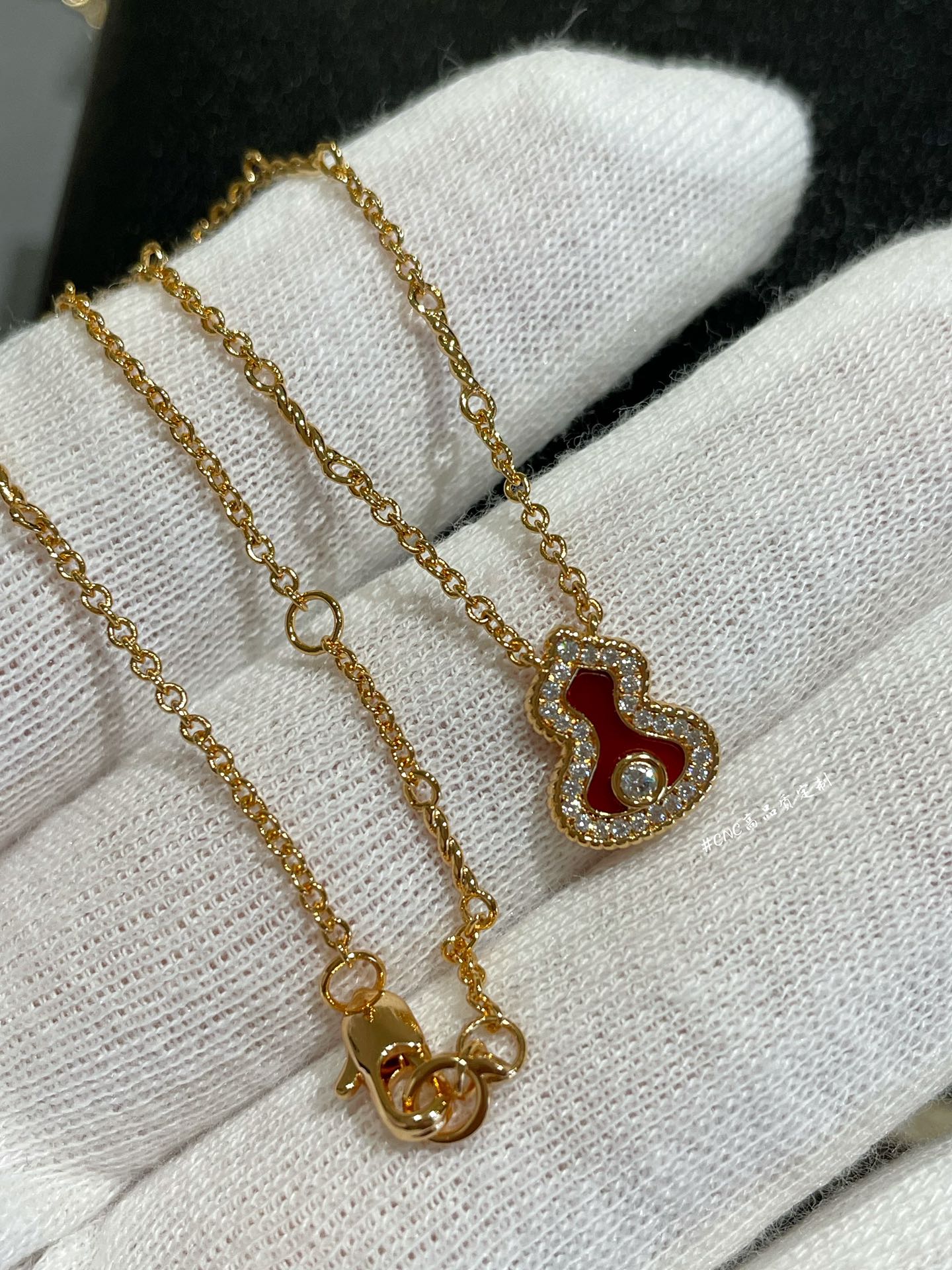 Qeelin Necklace Diamond Inlaid L