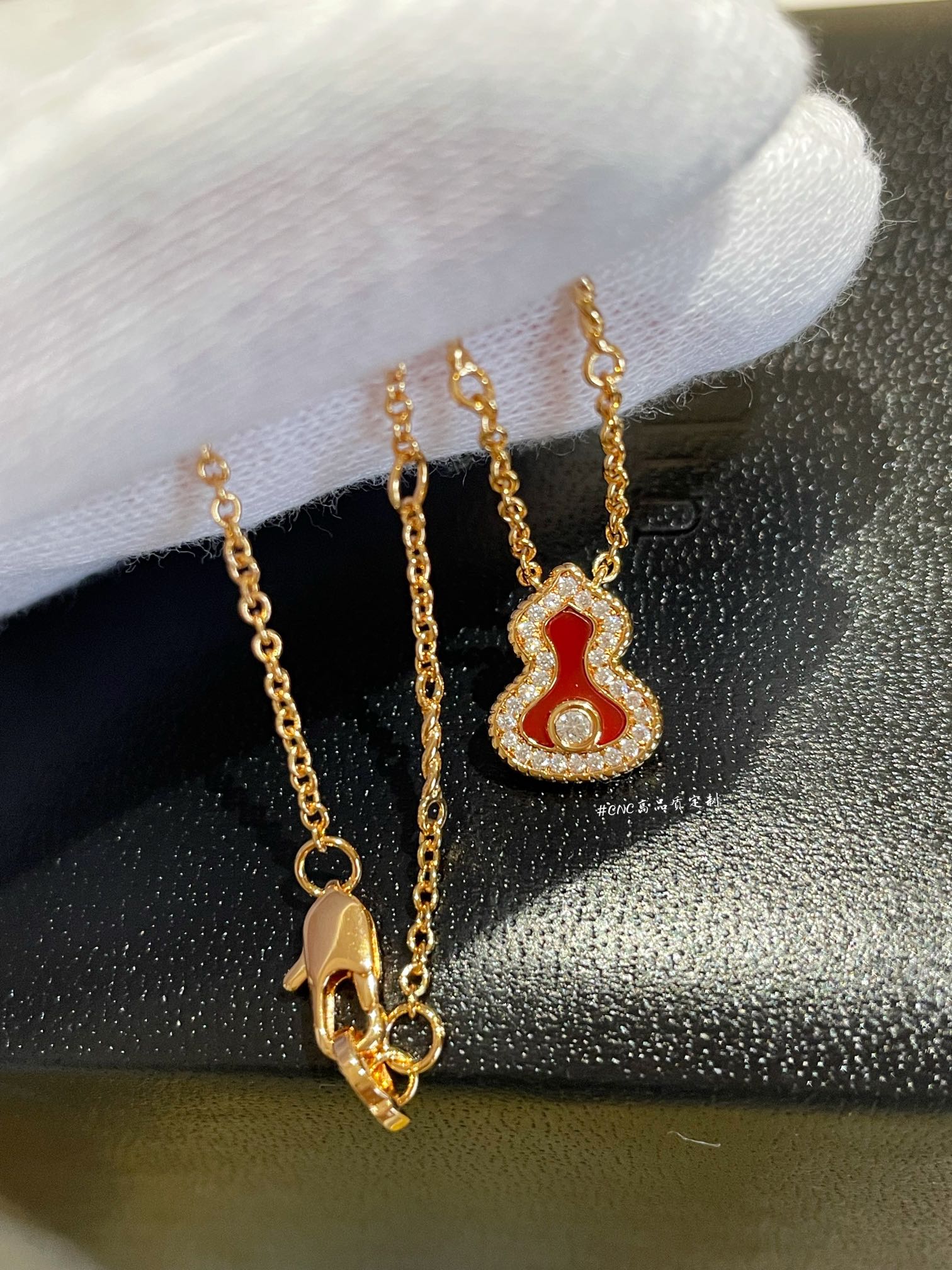 Qeelin Necklace Diamond Inlaid L