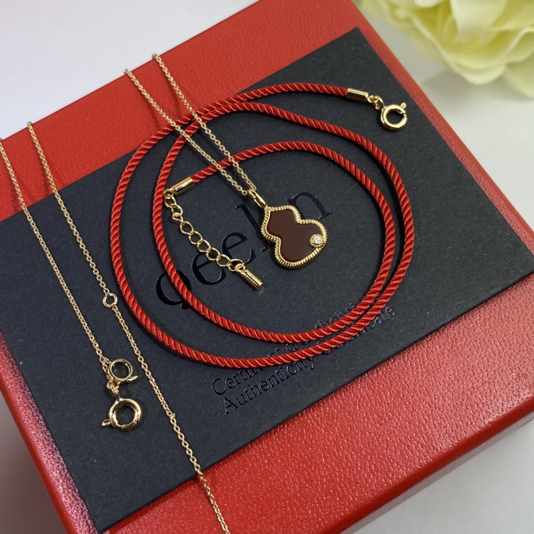 Qeelin Necklace L