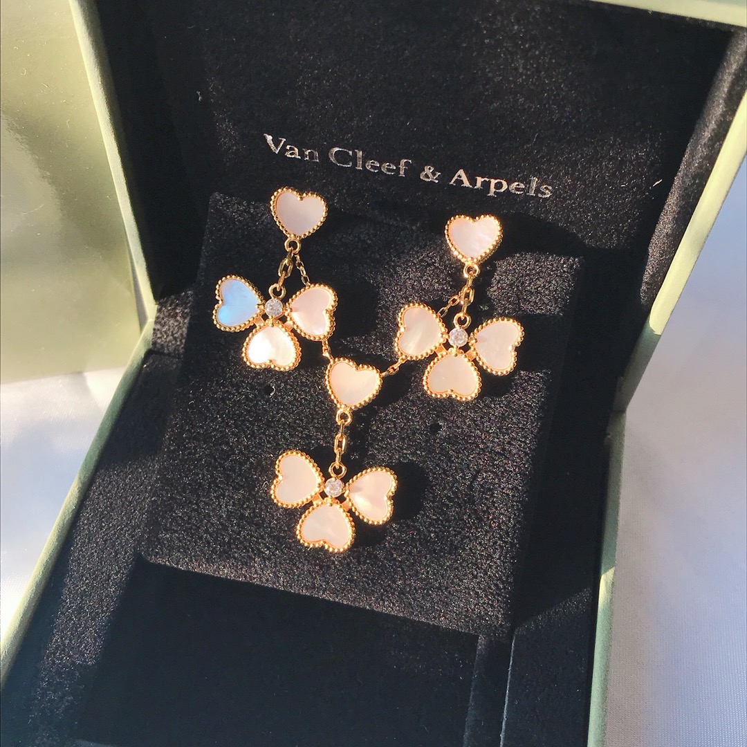 Van Cleef Arpels Basic Jewelry S
