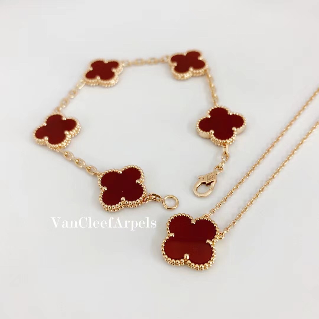 Van Cleef Arpels Bracelet