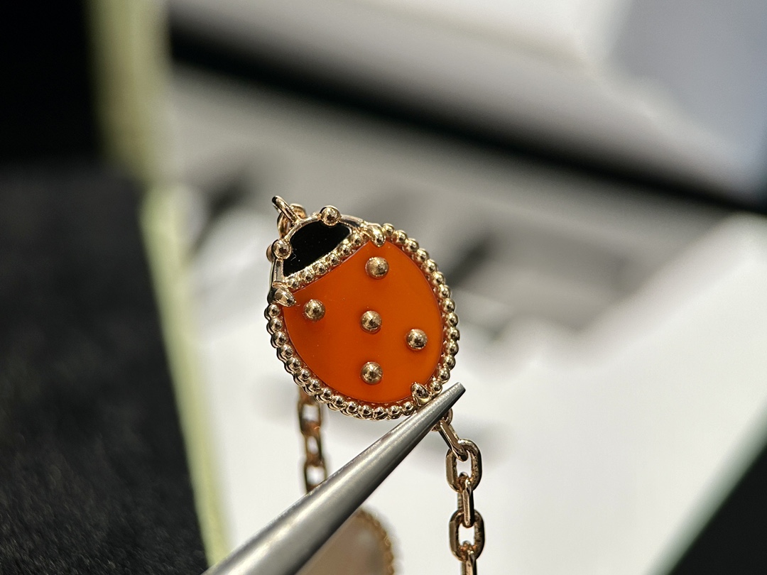 Van Cleef Arpels Bracelet