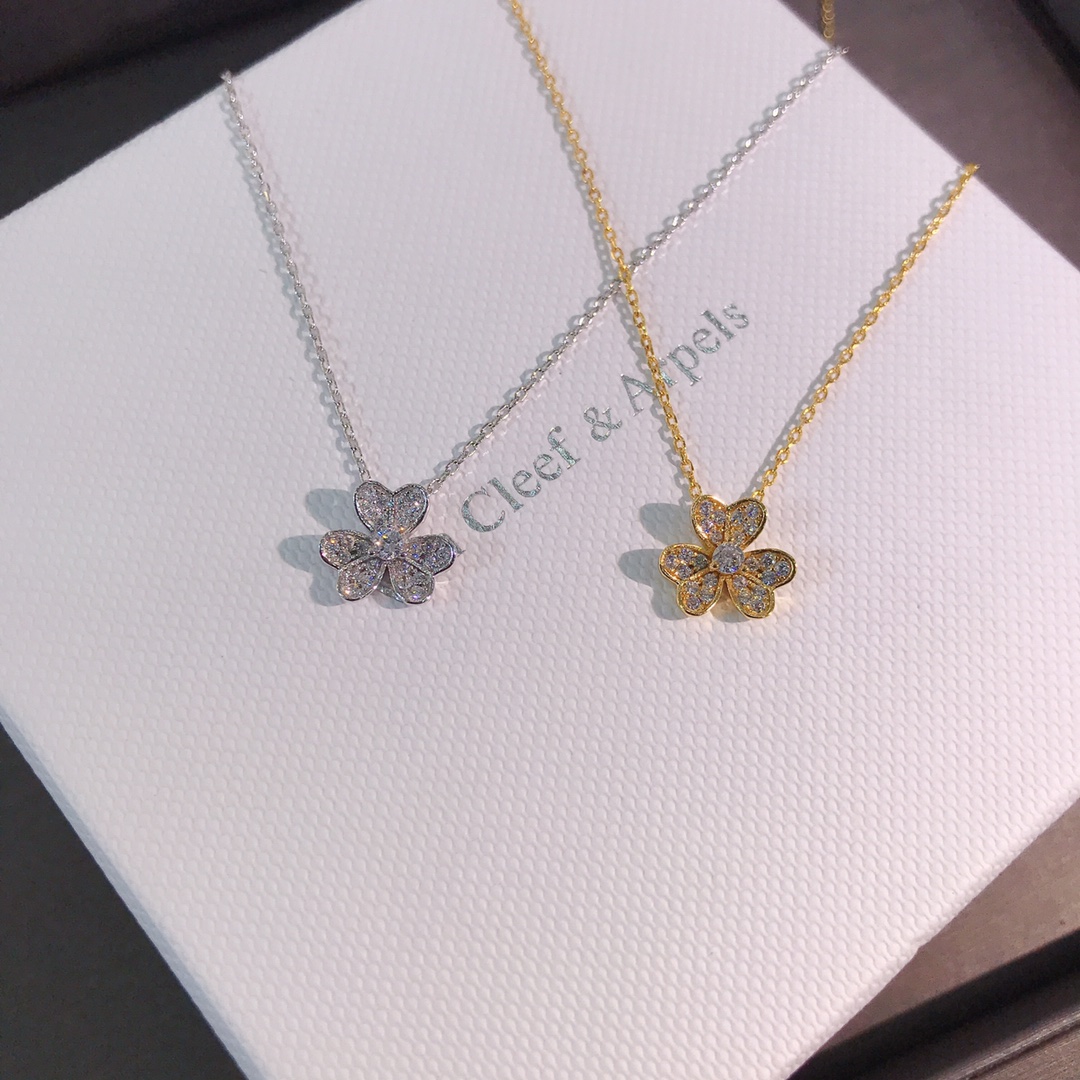 Van Cleef Arpels Necklace