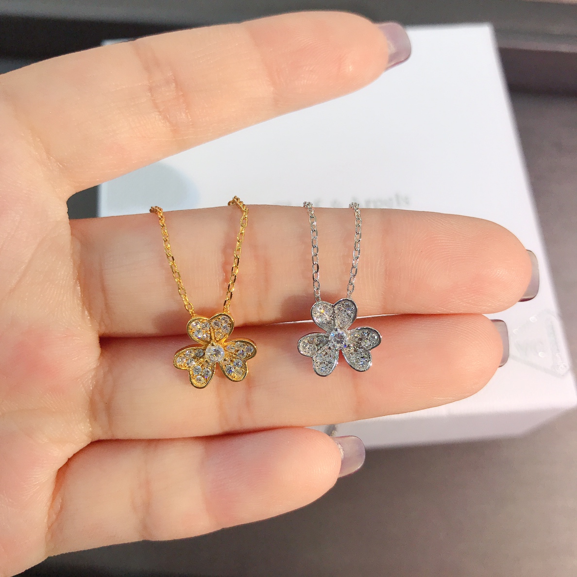 Van Cleef Arpels Necklace