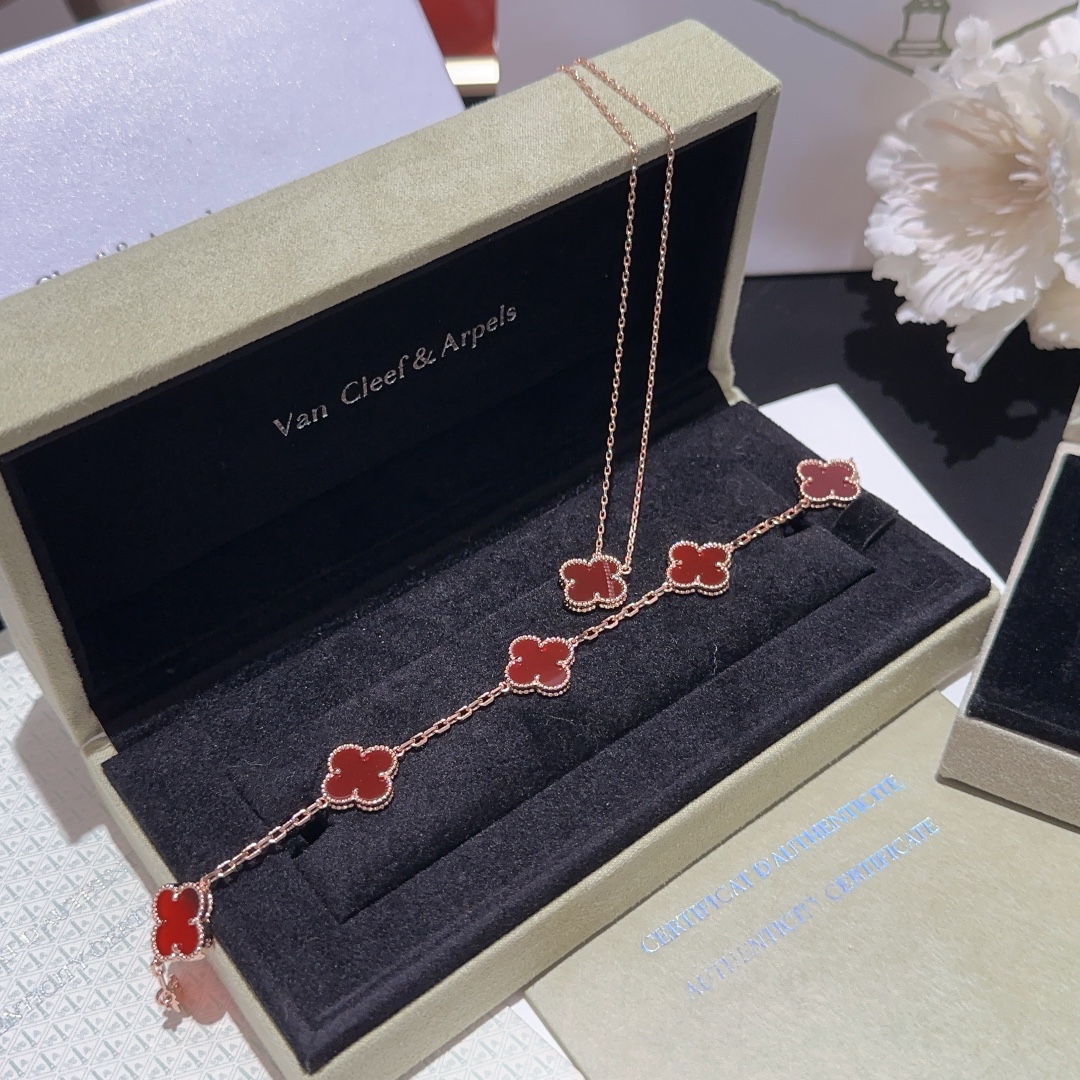 Van Cleef Arpels Necklace