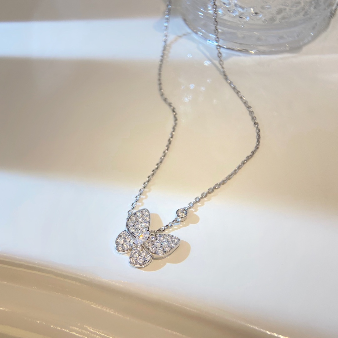 Van Cleef Arpels Necklace