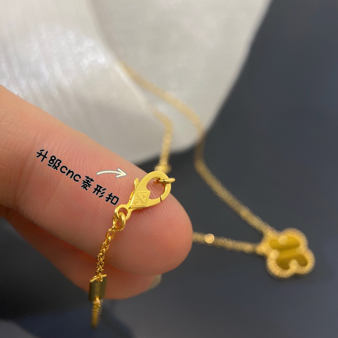 Van Cleef Arpels Necklace Gold Gold Inlaid 42cm