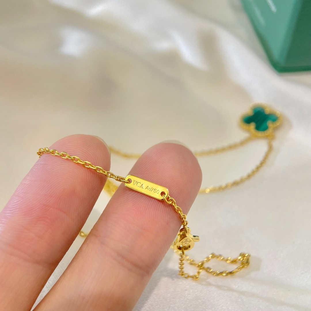 Van Cleef Arpels Necklace Gold Gold Inlaid 42cm