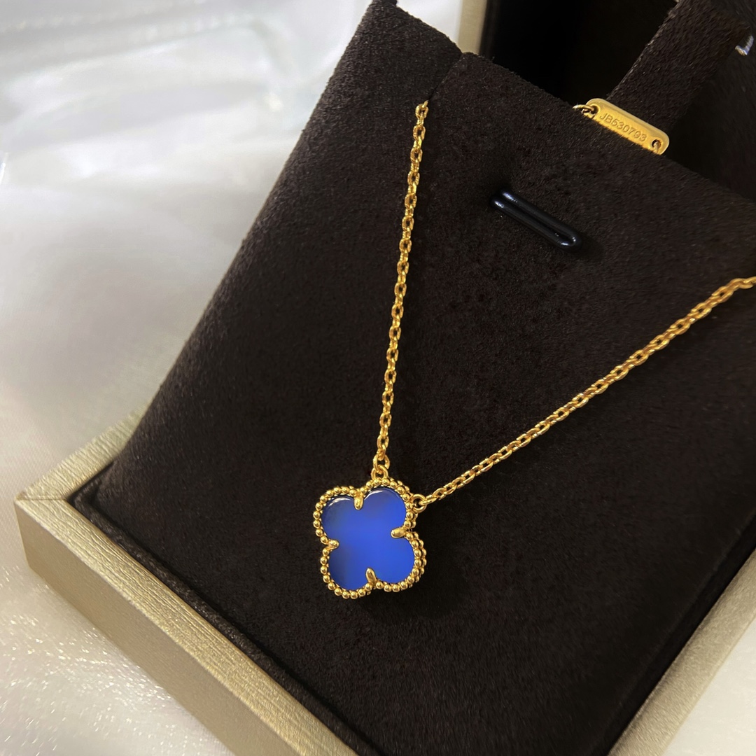 Van Cleef Arpels Necklace Gold Gold Inlaid 42cm