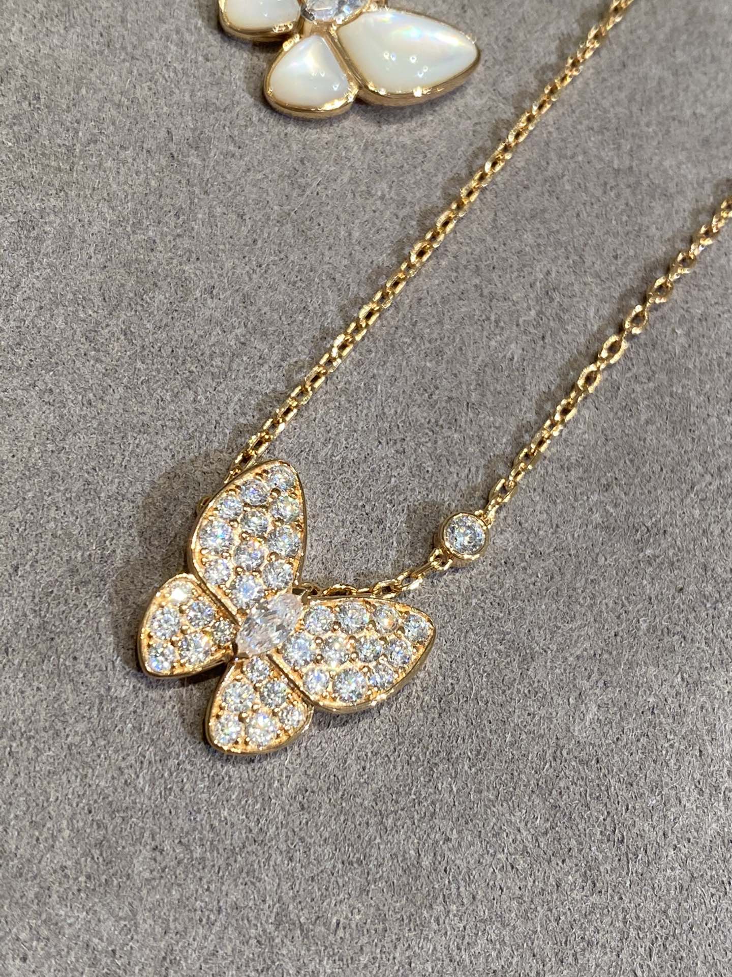 Van Cleef Arpels Necklace Diamond Inlaid 45cm