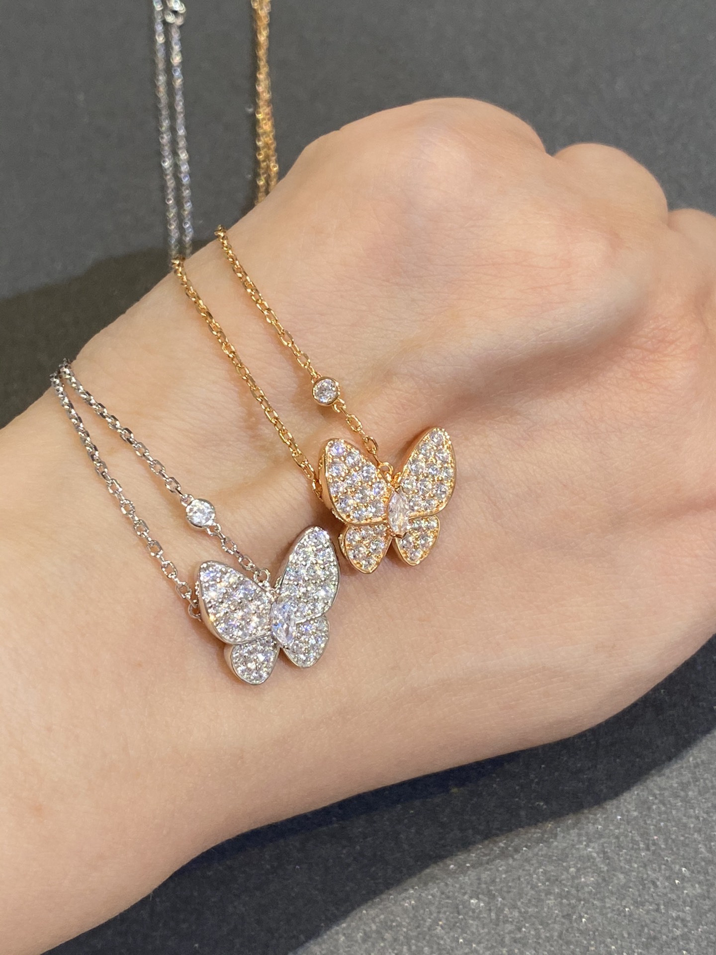 Van Cleef Arpels Necklace Diamond Inlaid 45cm