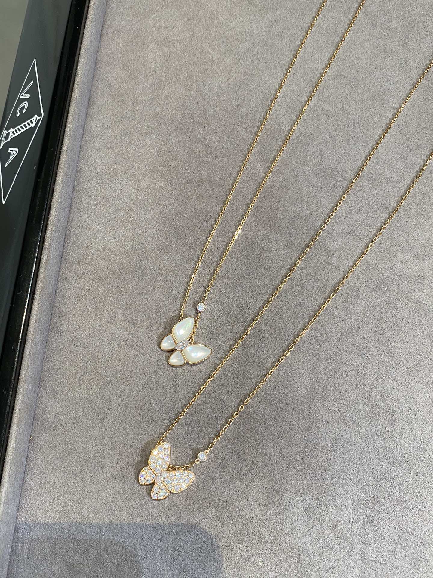 Van Cleef Arpels Necklace Diamond Inlaid 45cm