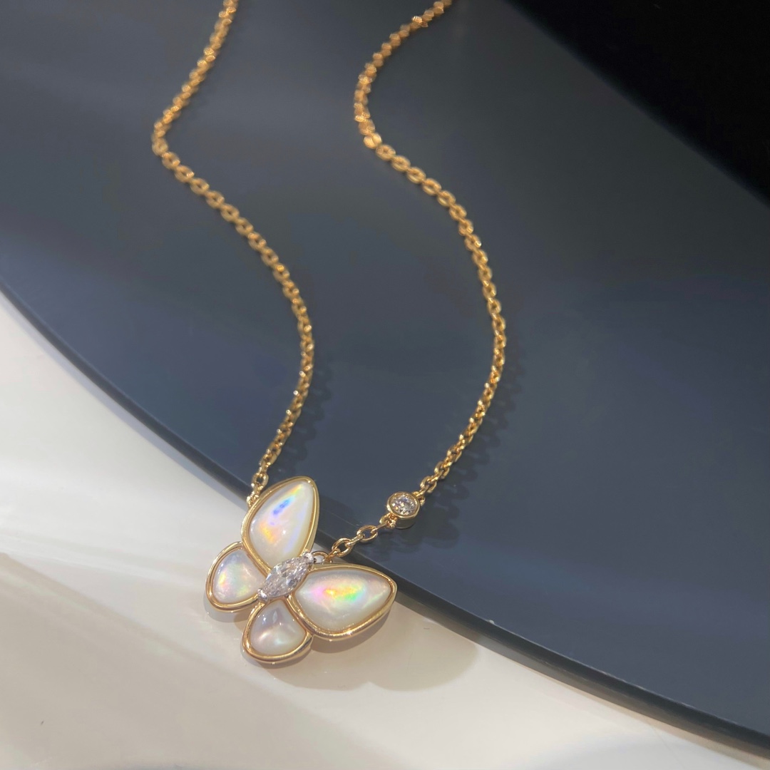 Van Cleef Arpels Necklace