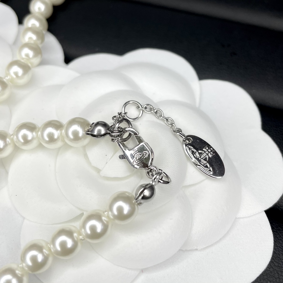 Viviennewestwood Necklace Pearl S