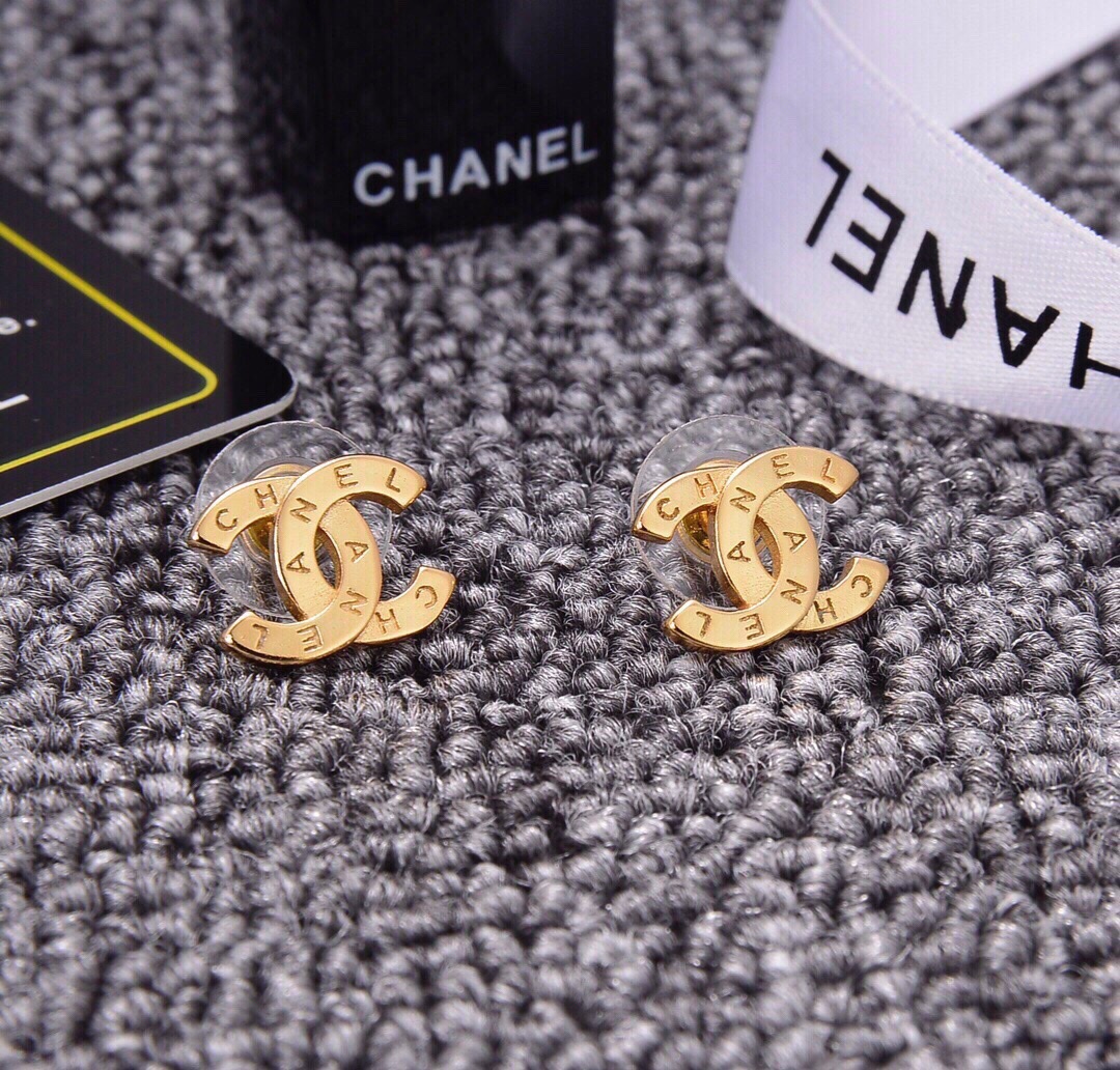 Chanel Earrings L