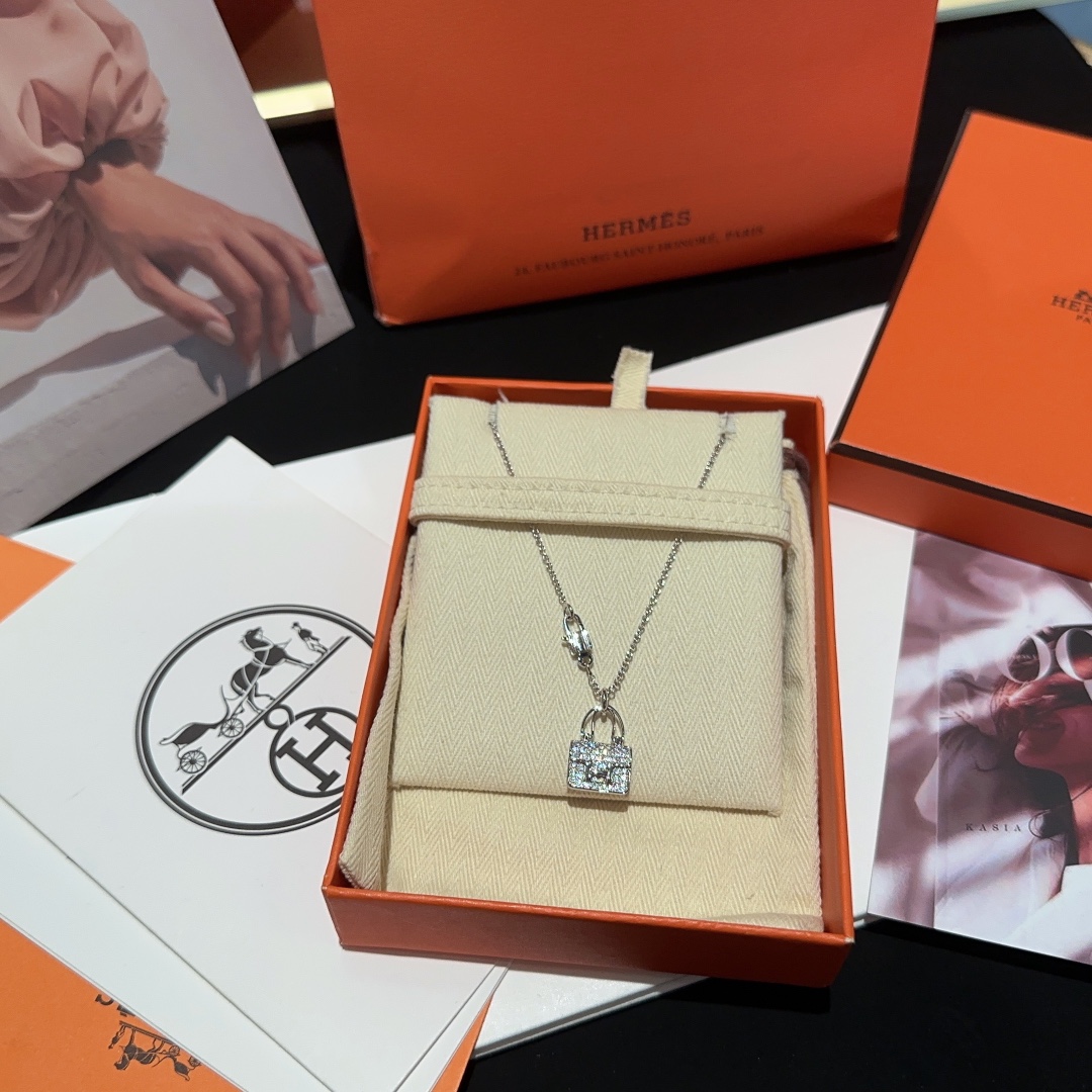 Hermès Necklace Diamond