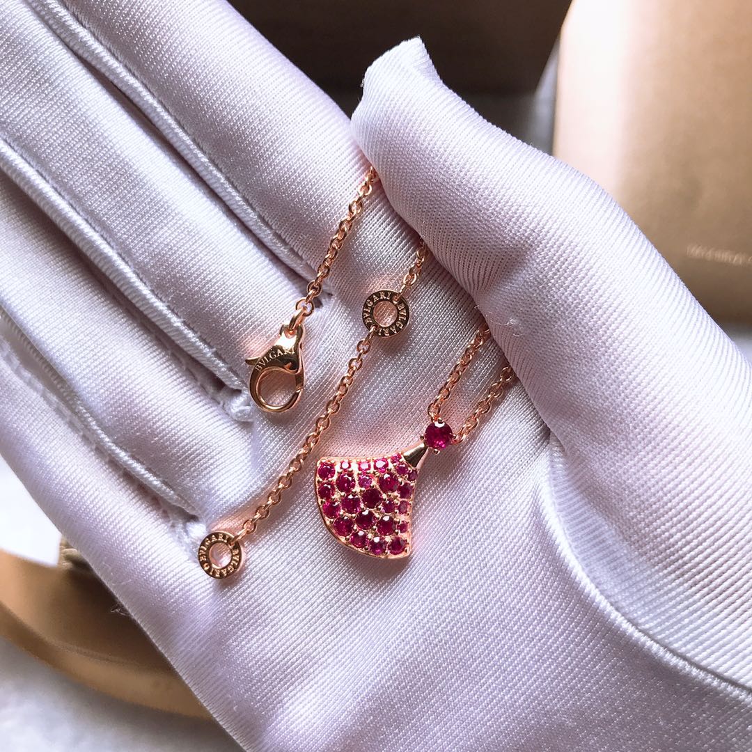 Bvlgari Necklace Pink