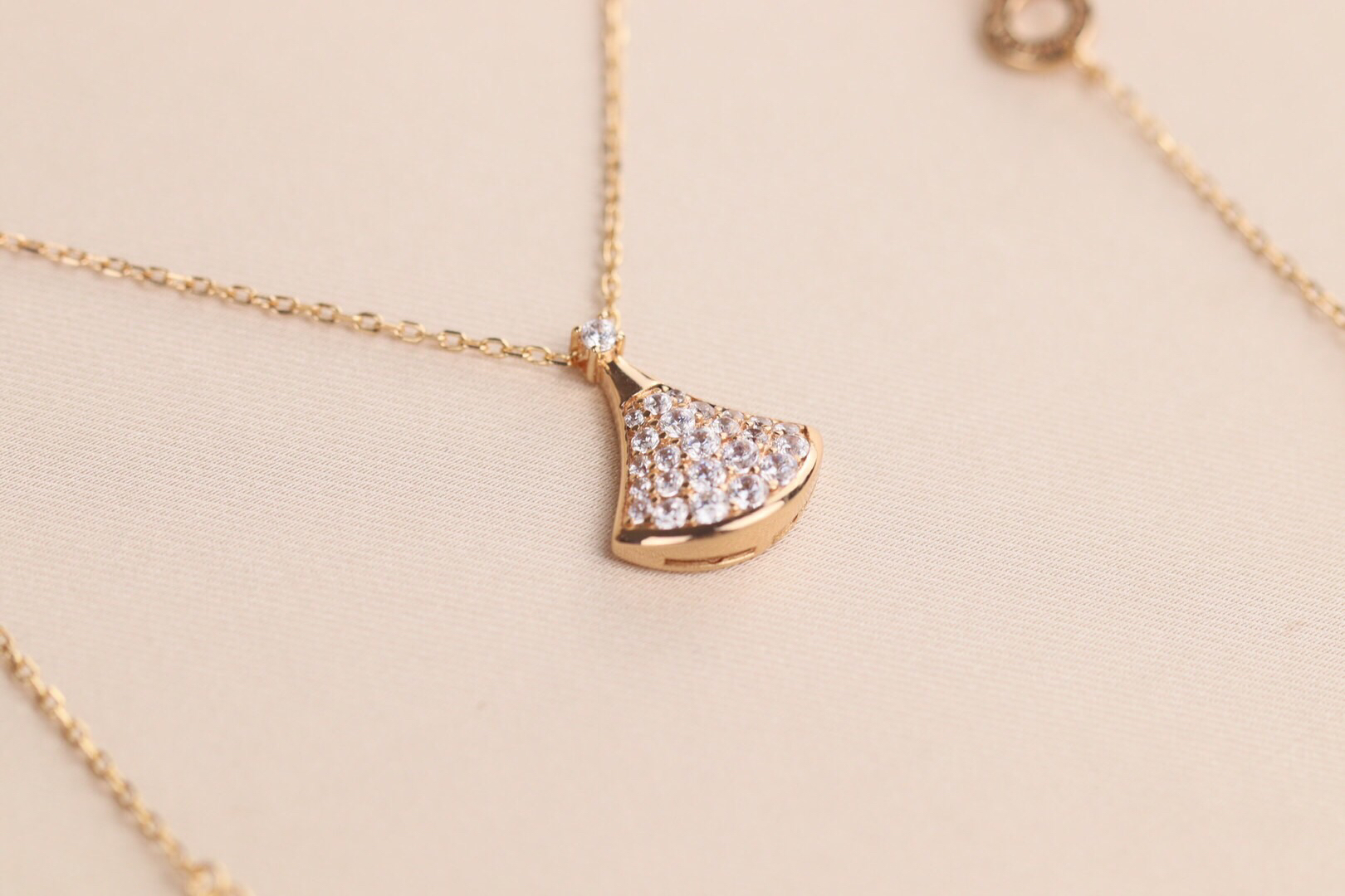 Bvlgari Female Necklace