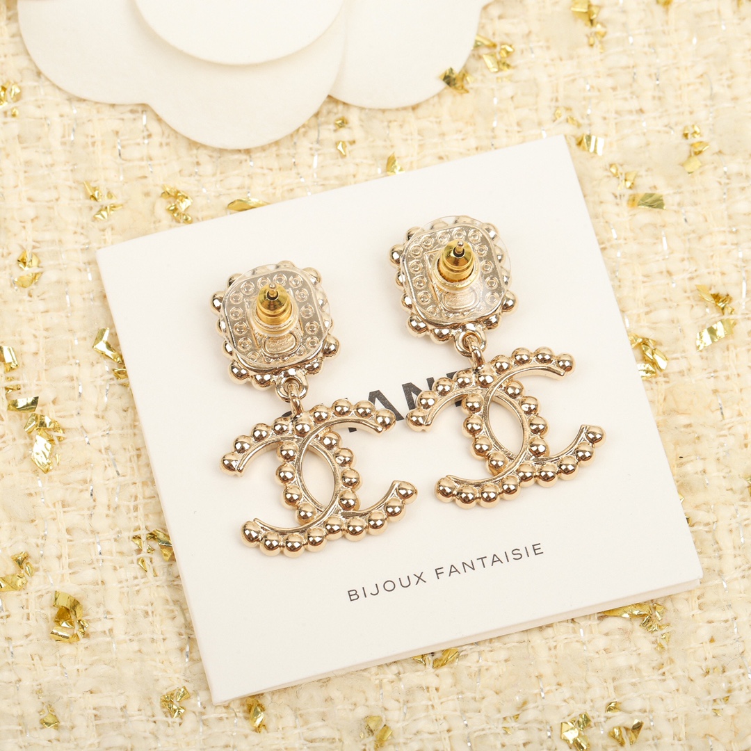 Chanel Earrings Pink L