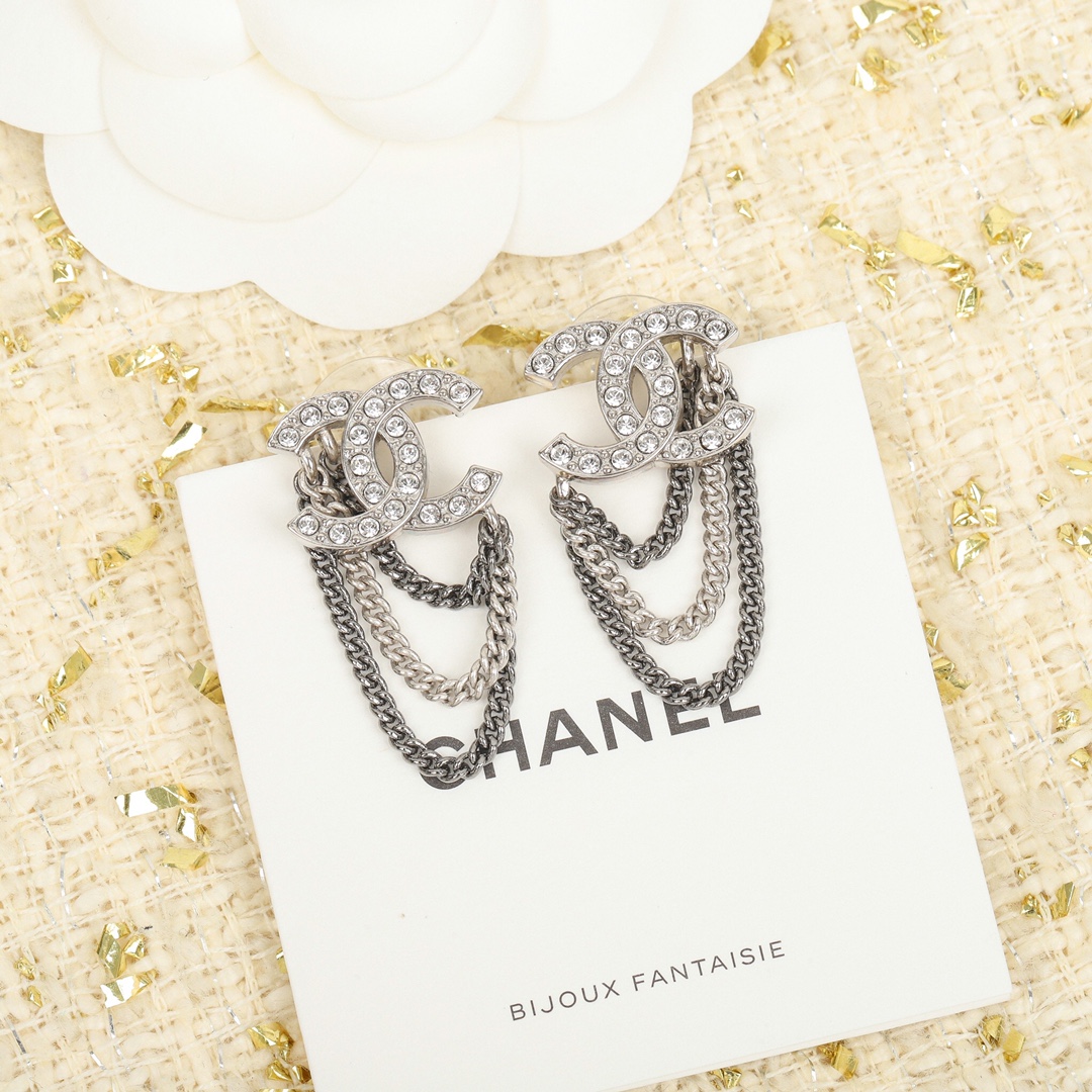 Chanel Earrings L