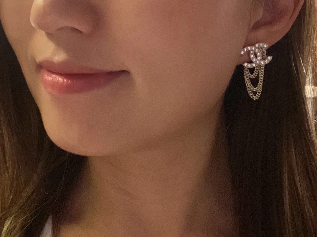 Chanel Earrings L
