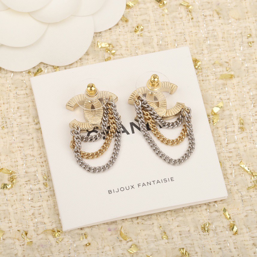 Chanel Earrings L