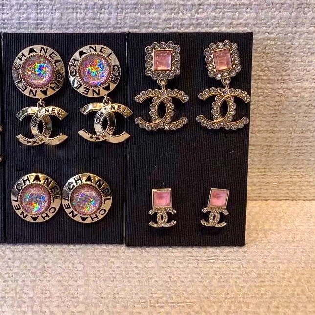 Chanel Earrings Pearl L