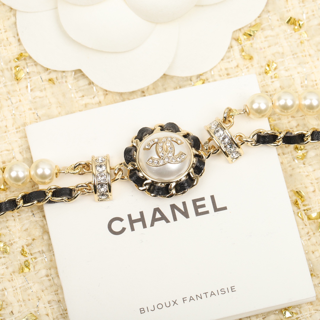 Chanel Bracelet Pearl L