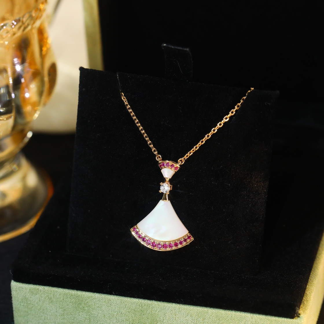 Bvlgari Female Necklace S-43cm-m