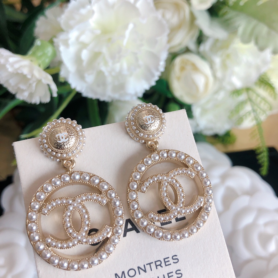 Chanel Earrings Pearl L