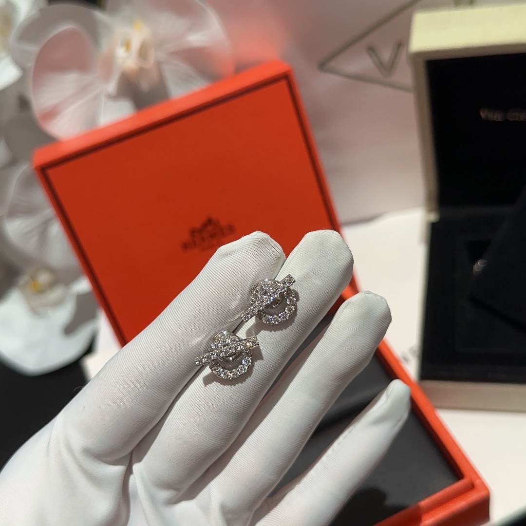 Van Cleef Arpels Necklace Inlaid