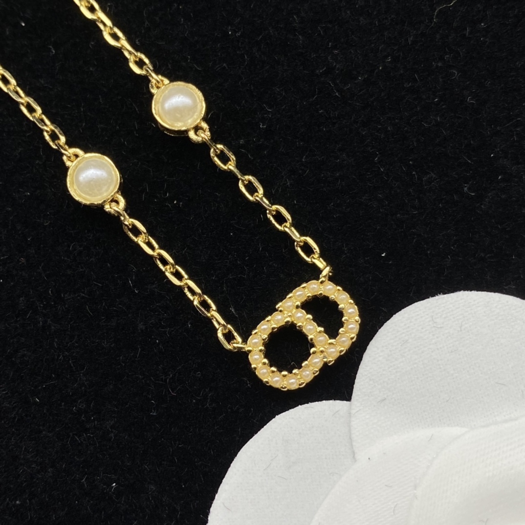 Dior Necklace Pearl