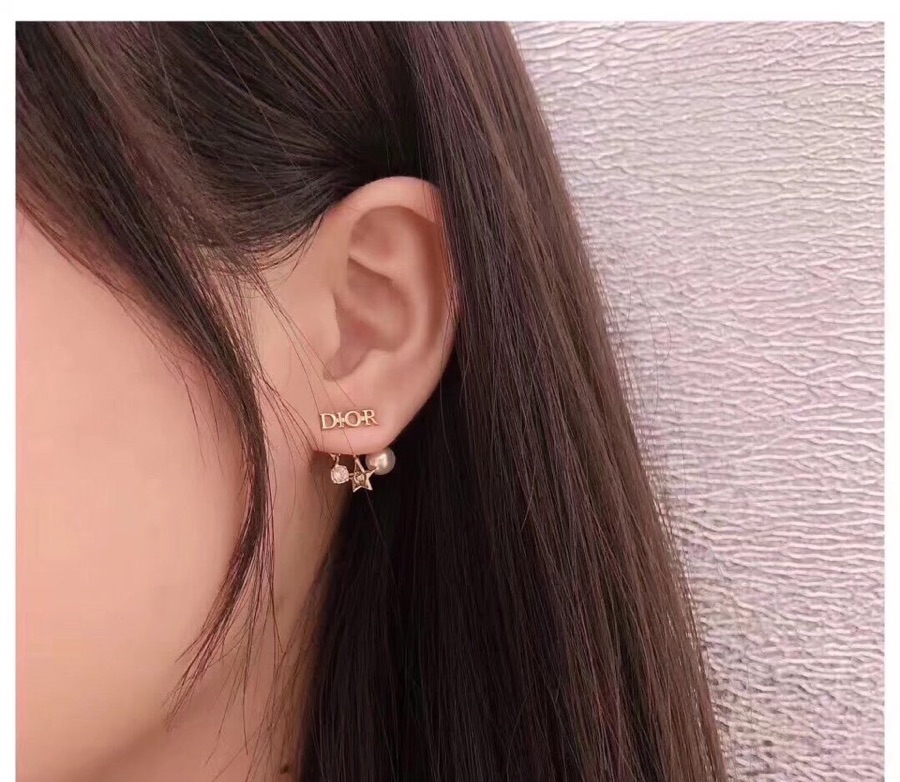 Dior Earrings Pearl