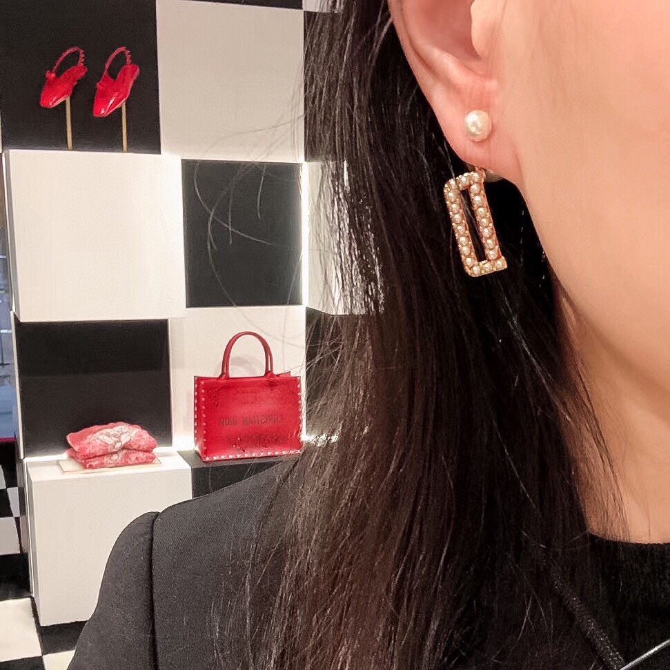 Dior Earrings