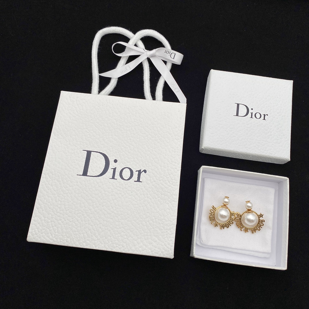 Dior Earrings Pearl
