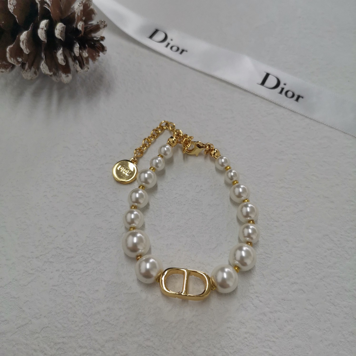 Dior Necklace Pearl Inlaid