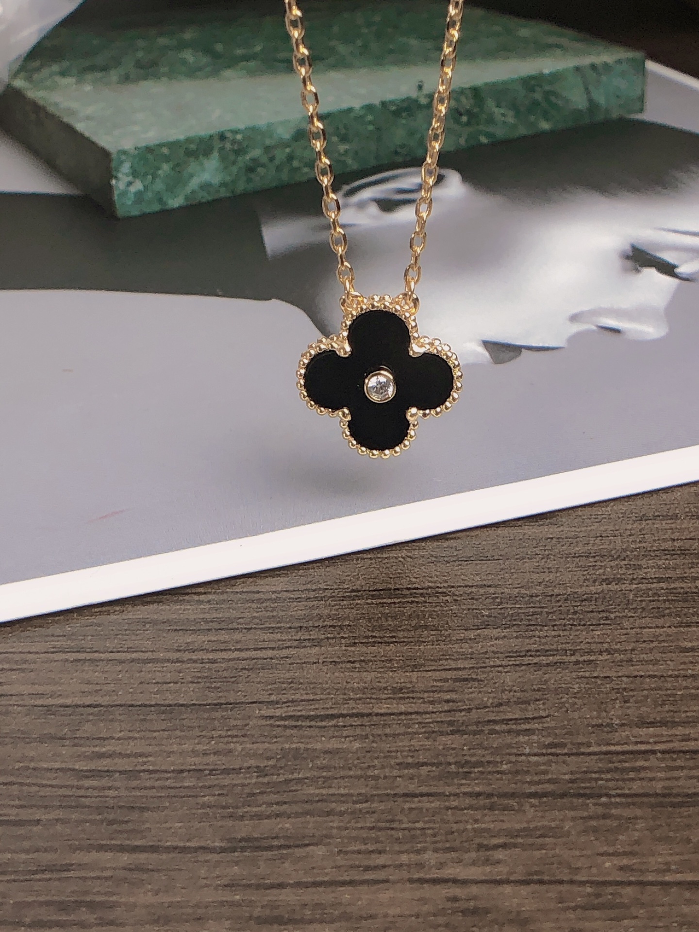 Van Cleef Arpels Necklace Black