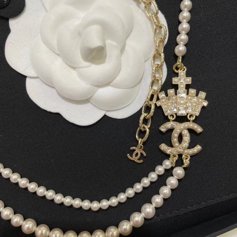 Chanel Necklace Pearl
