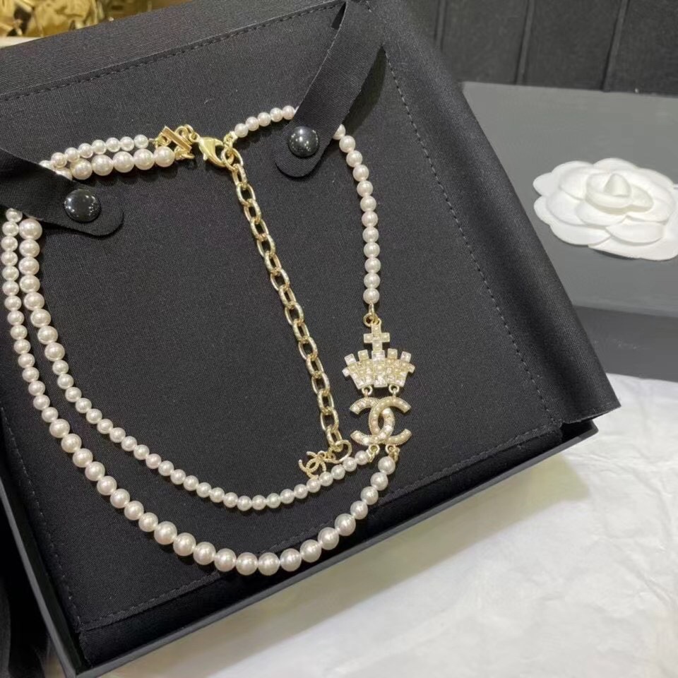 Chanel Necklace Pearl