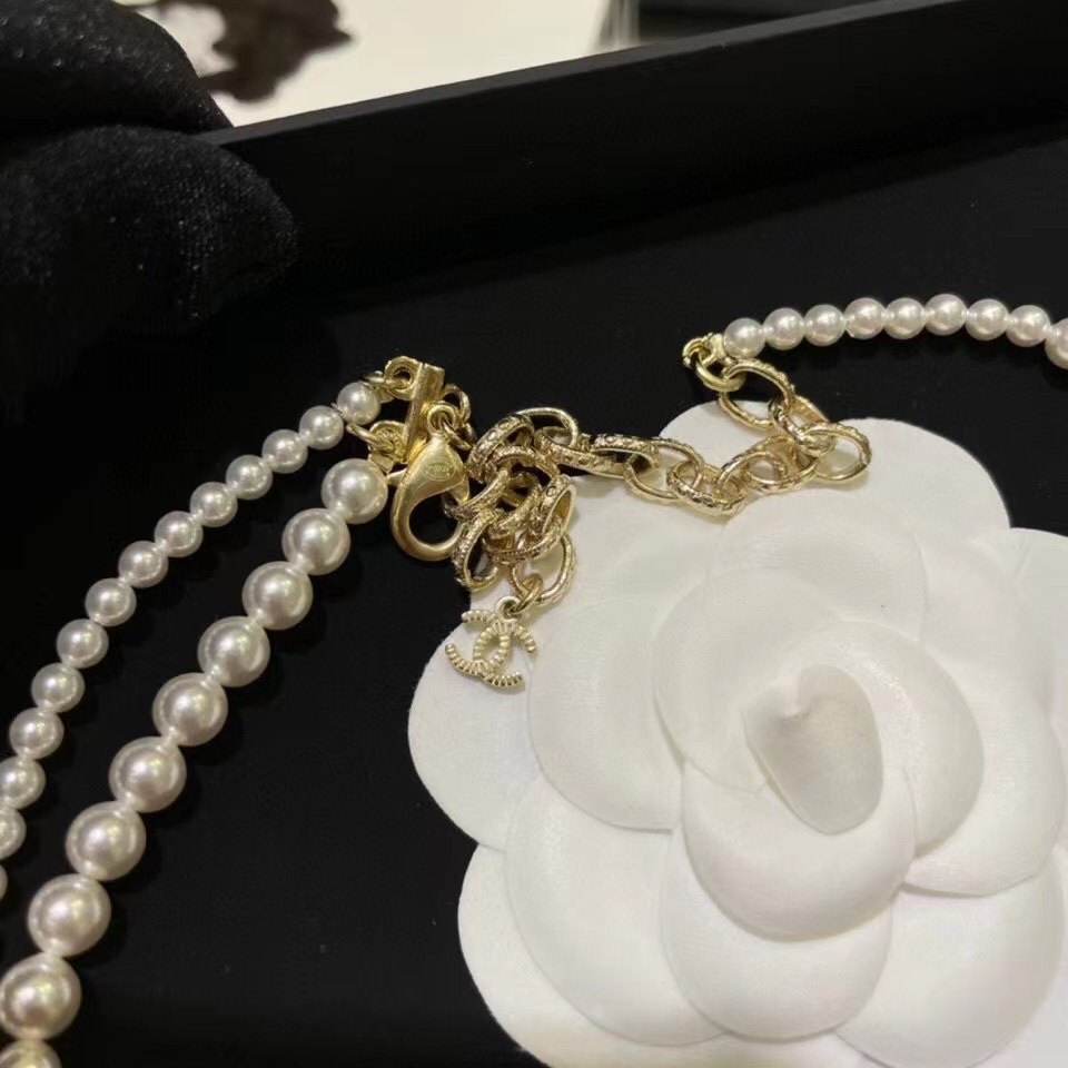 Chanel Necklace Pearl