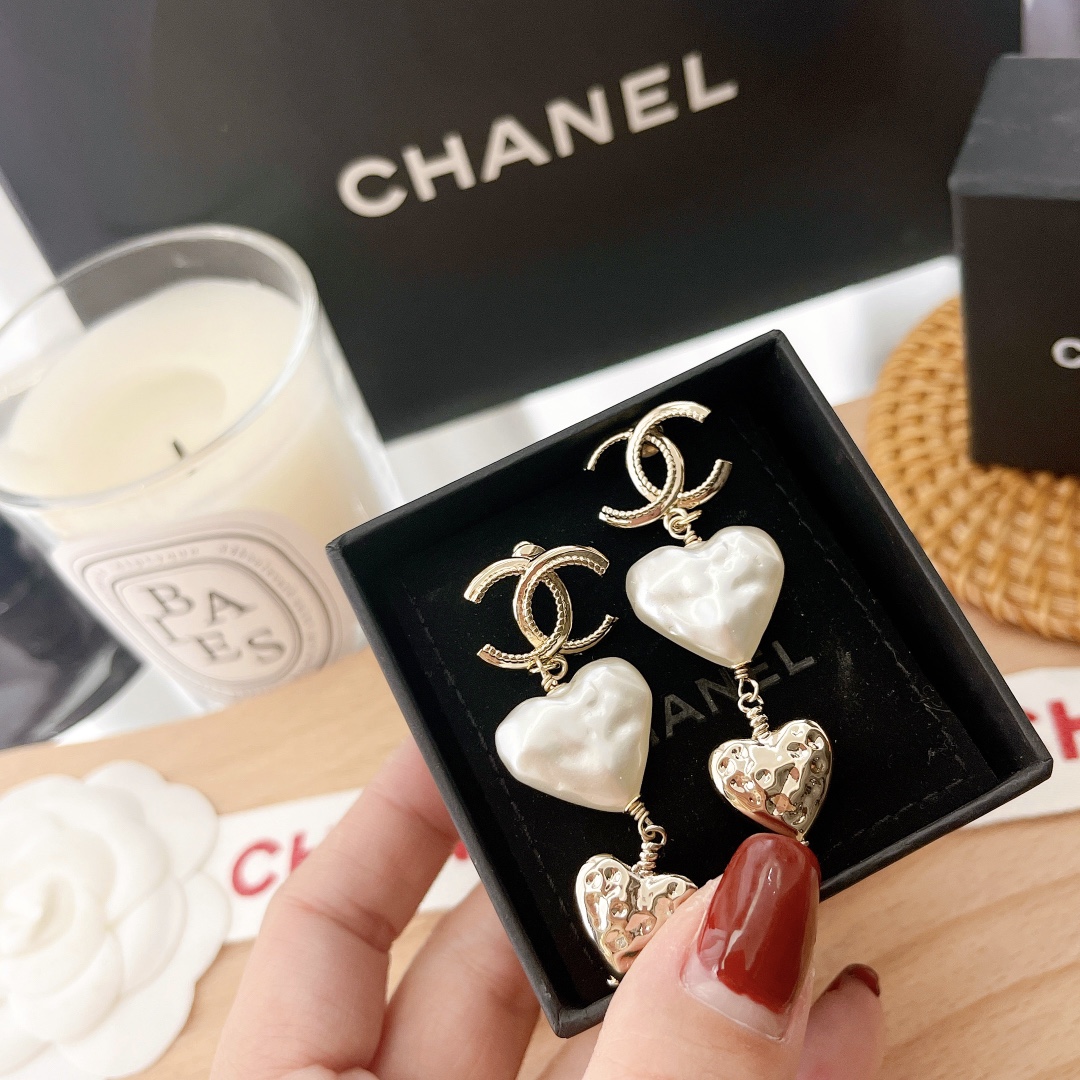 Chanel Earrings Silver S-l