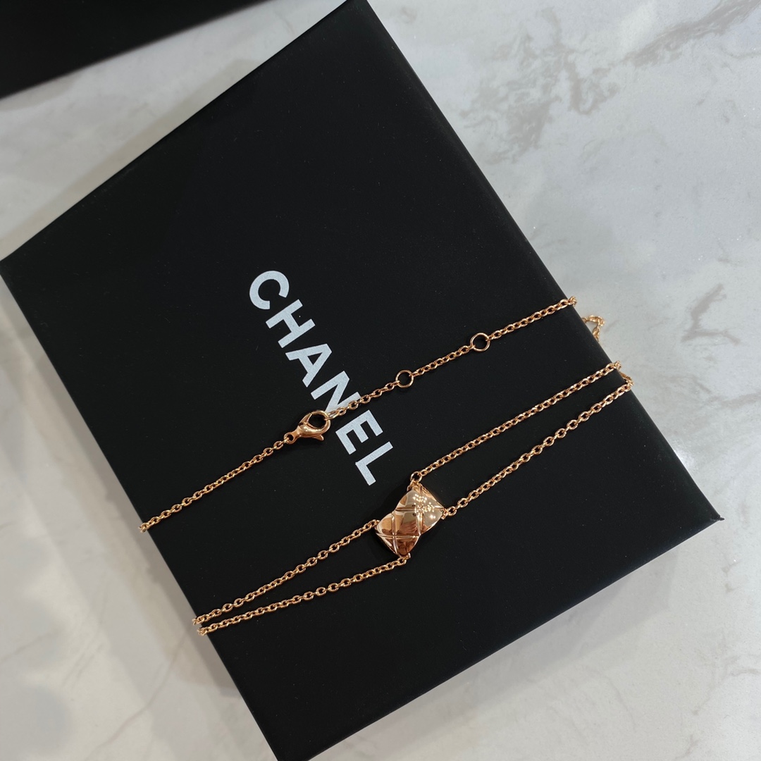 Chanel Necklace Diamond 40cm