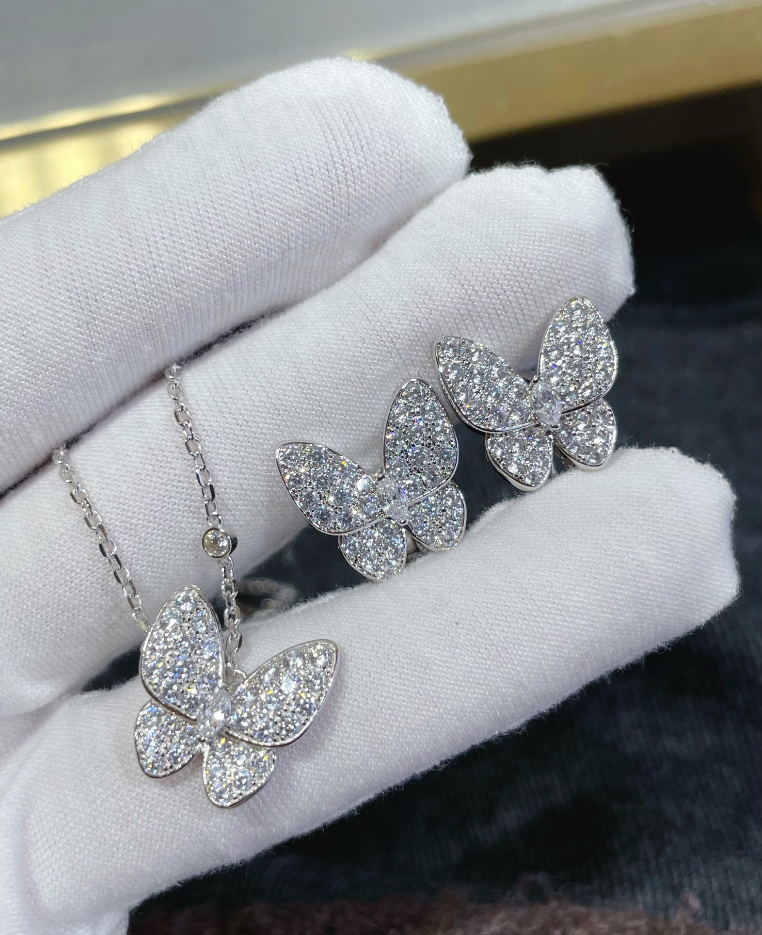 Van Cleef Arpels Basic Jewelry