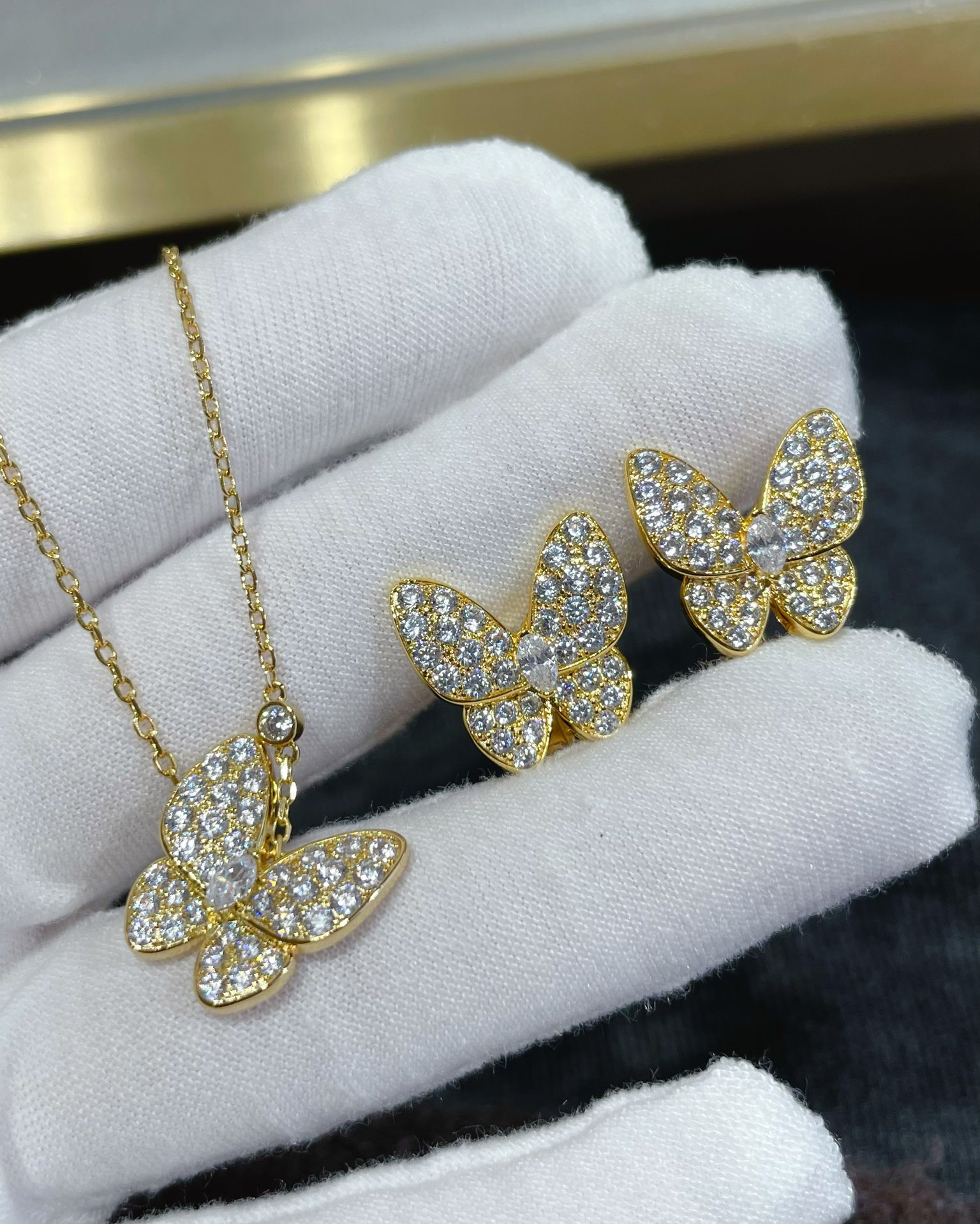 Van Cleef Arpels Basic Jewelry