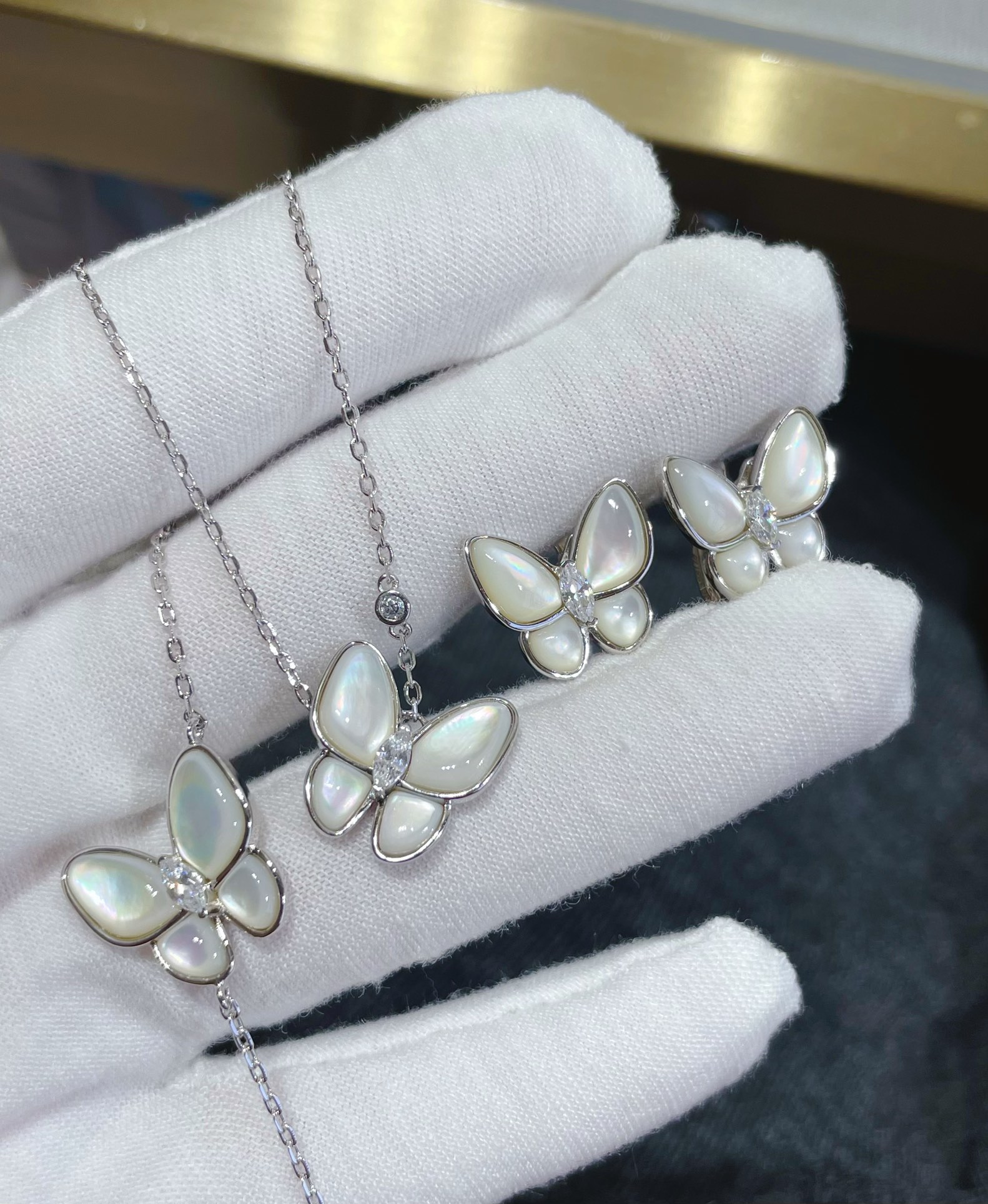 Van Cleef Arpels Basic Jewelry