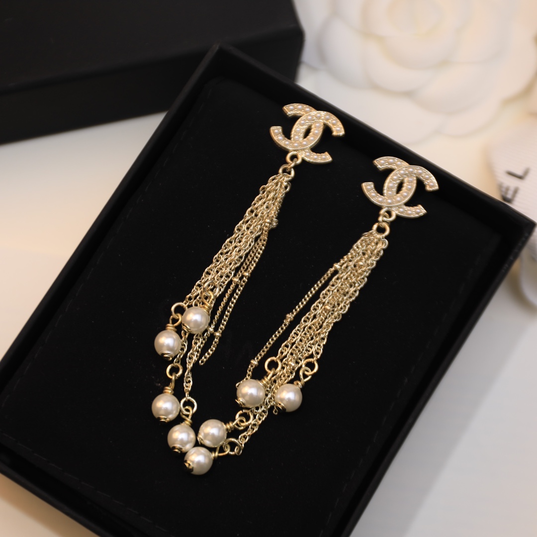 Chanel Earrings Silver S-l