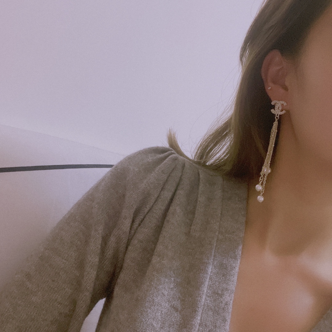 Chanel Earrings Silver S-l