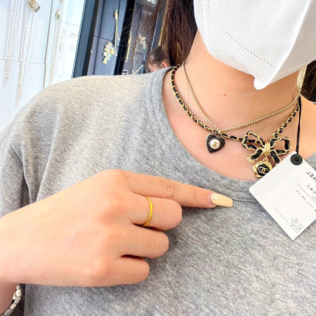 Swarovski Necklace Inlaid