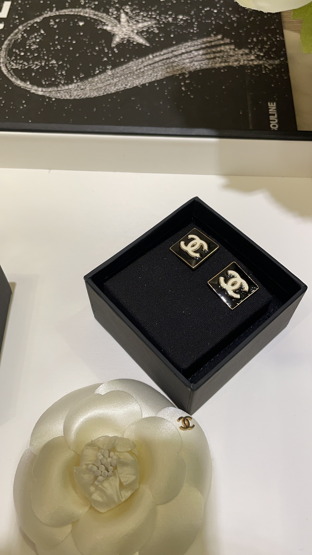 Chanel Earrings Black