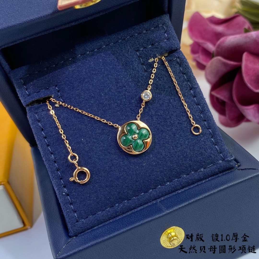 Lv Necklace Diamond Rose Gold L